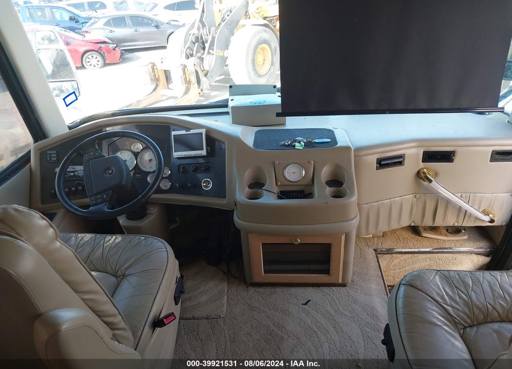 2001 ROADMASTER RAIL EXECUTIVE SIGNATURE VIN: 1RF12051311011207