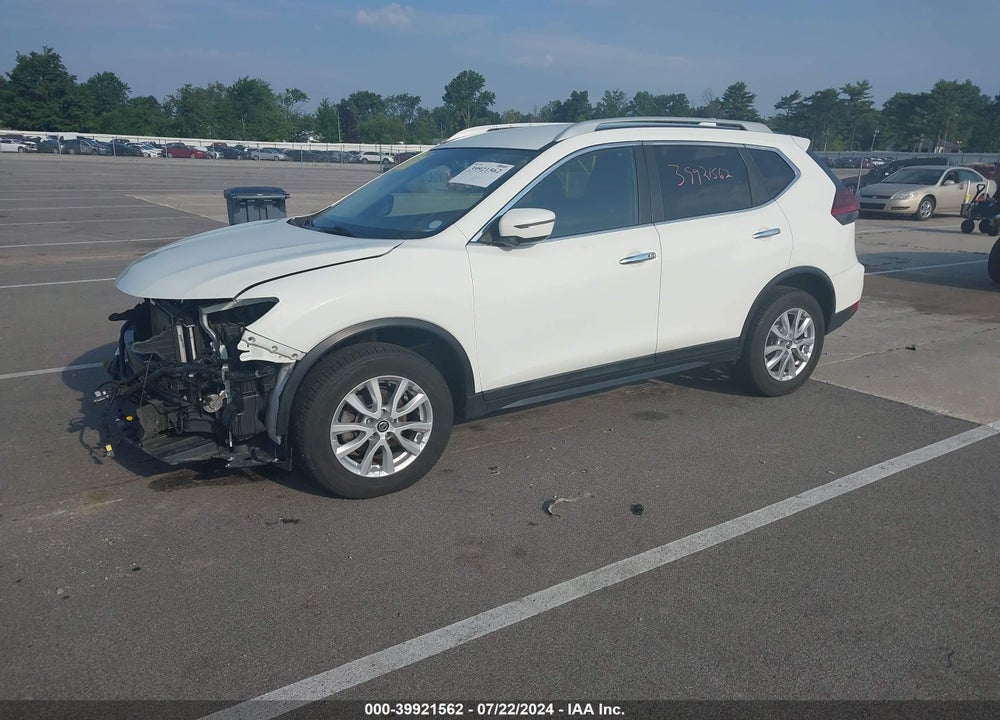 2018 NISSAN ROGUE SV VIN: 5N1AT2MVXJC801849