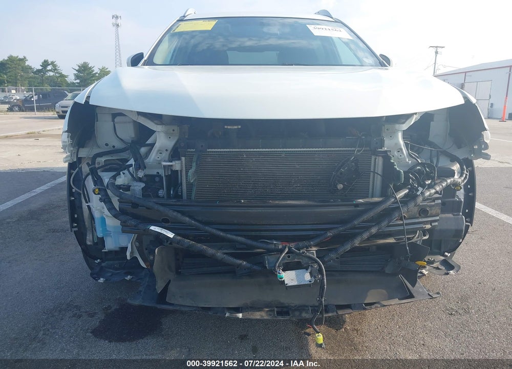 2018 NISSAN ROGUE SV VIN: 5N1AT2MVXJC801849