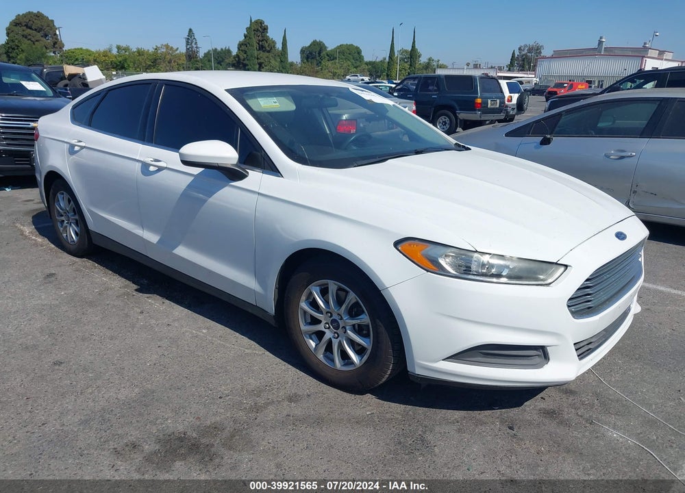 2015 FORD FUSION S VIN: 3FA6P0G77FR305986