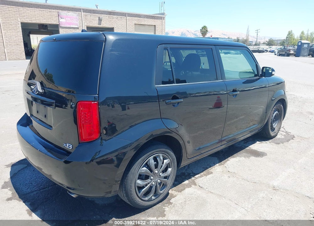 2008 SCION XB VIN: JTLKE50E181030721