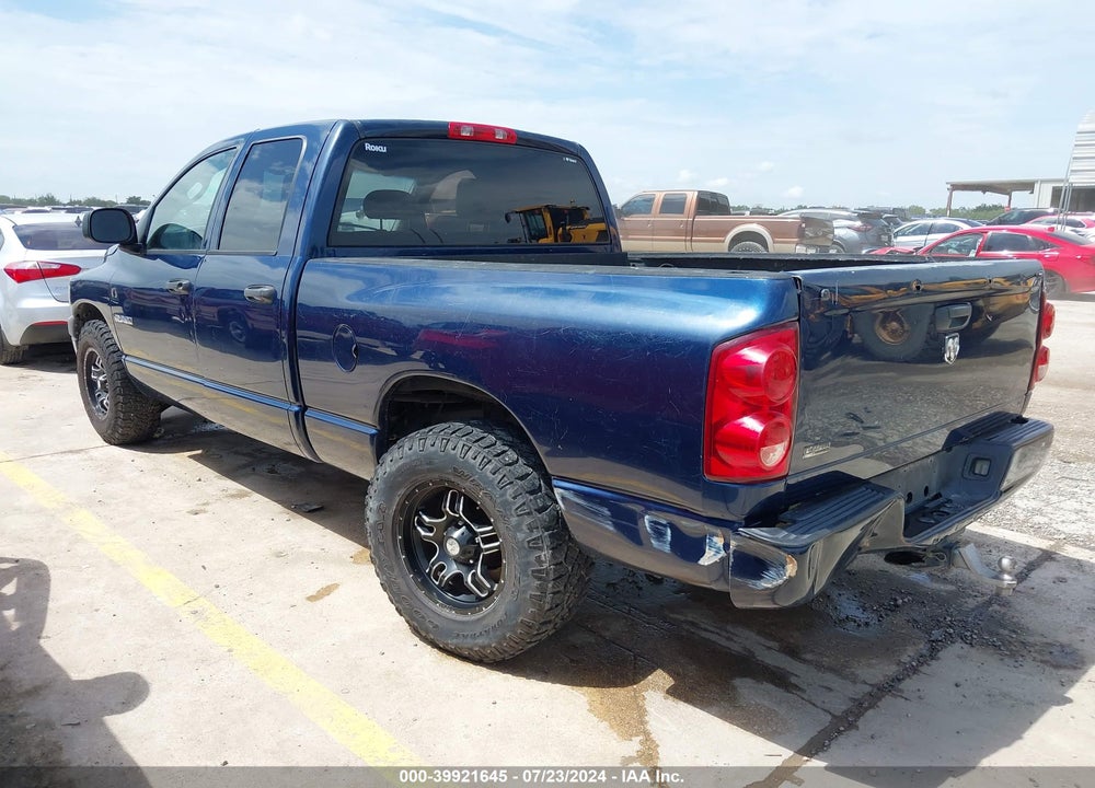 2008 DODGE RAM 1500 ST/SXT VIN: 1D7HA18N38J141730