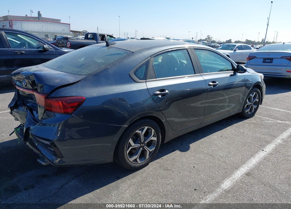 2019 KIA FORTE LXS VIN: 3KPF24AD1KE094848