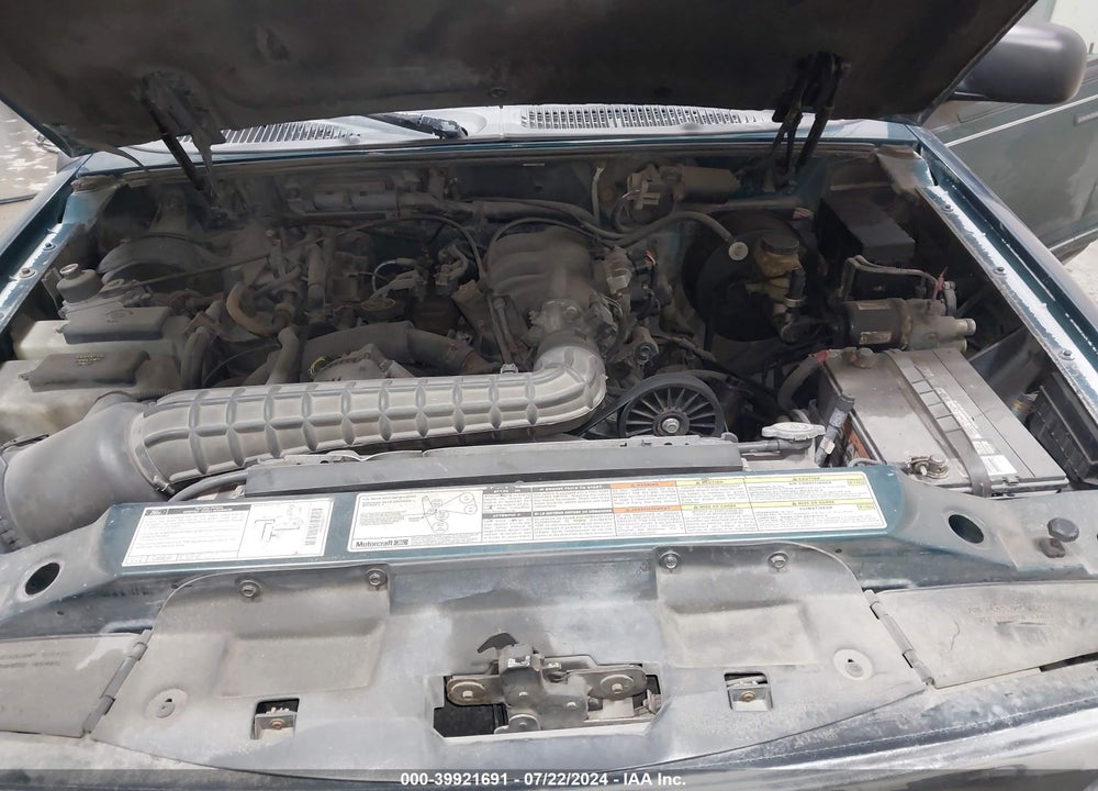 1996 FORD EXPLORER VIN: 1FMDU34X9TZA33055