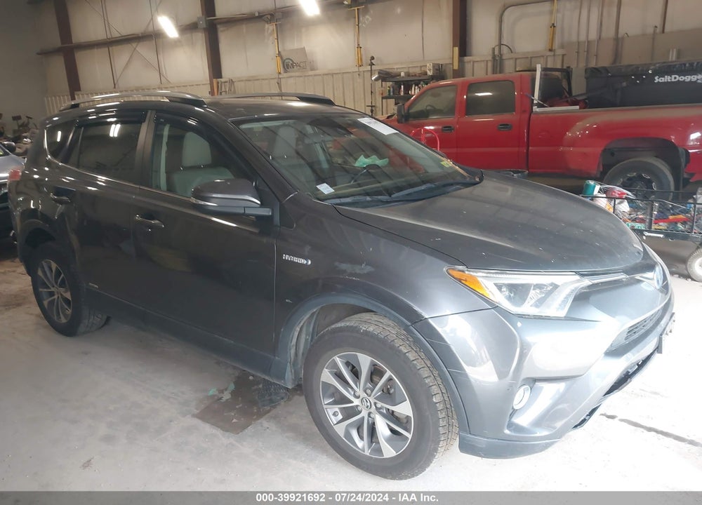 2018 TOYOTA RAV4 HYBRID XLE VIN: JTMRJREV7JD247653