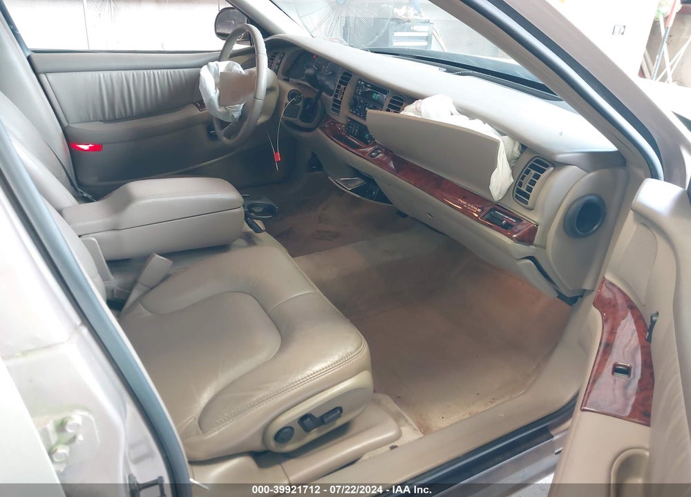 1998 BUICK PARK AVENUE VIN: 1G4CW52K1W4647964