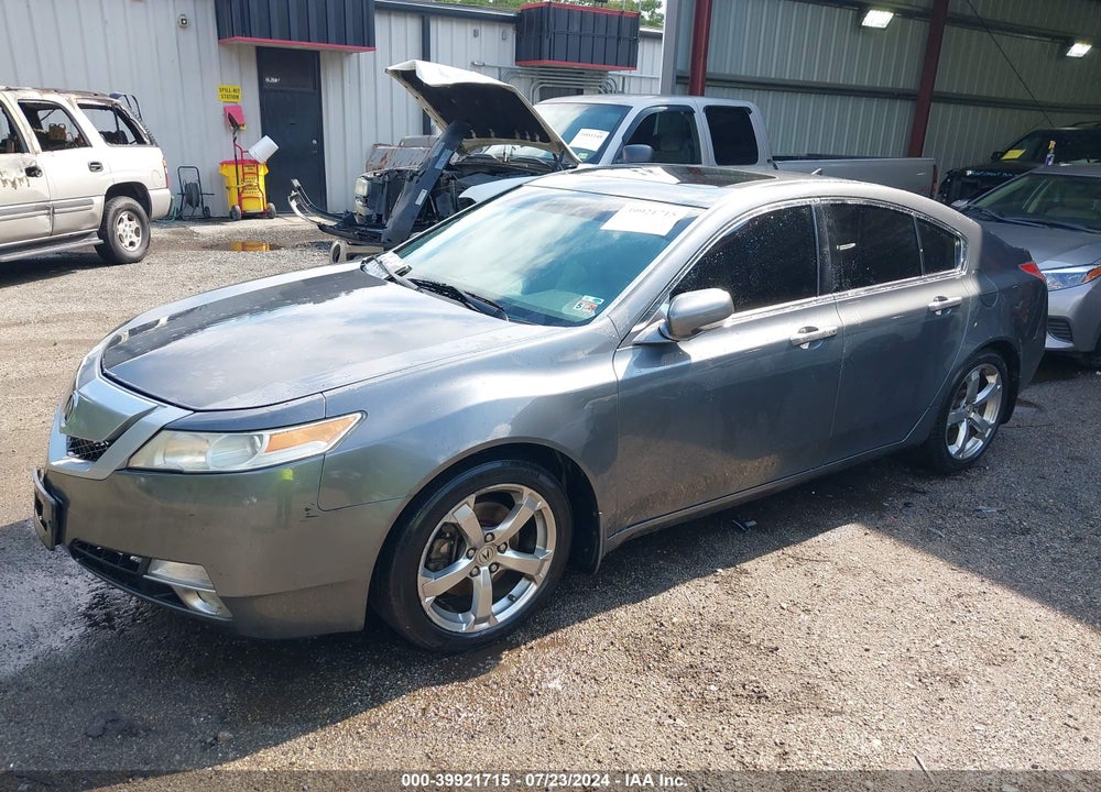 2010 ACURA TL 3.7 VIN: 19UUA9F52AA003808