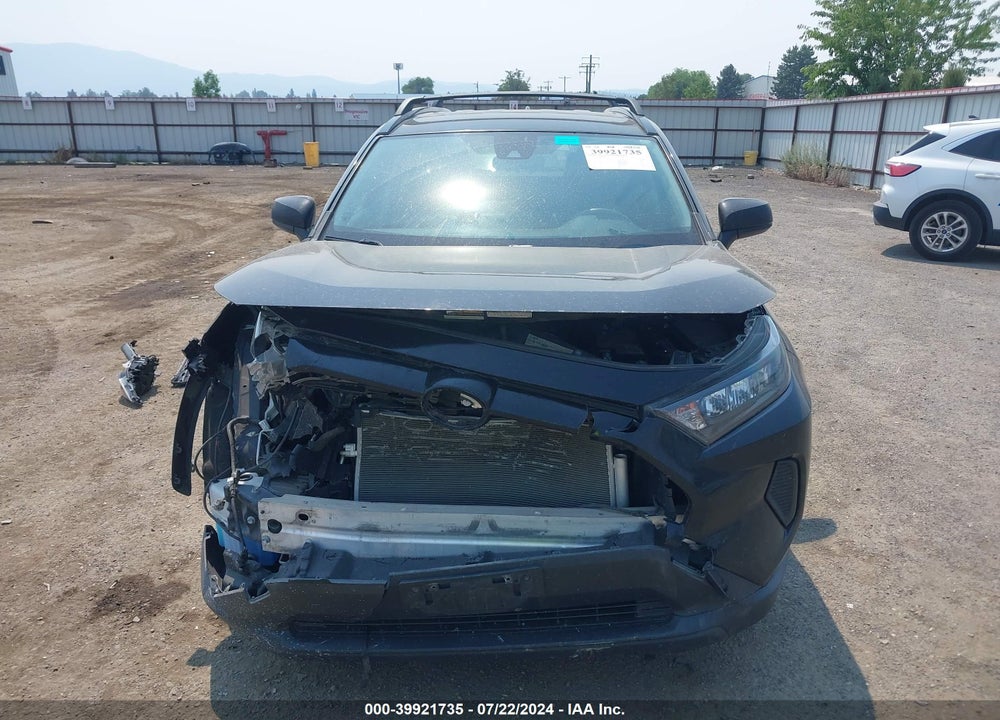 2019 TOYOTA RAV4 LE VIN: JTMF1RFVXKJ004701