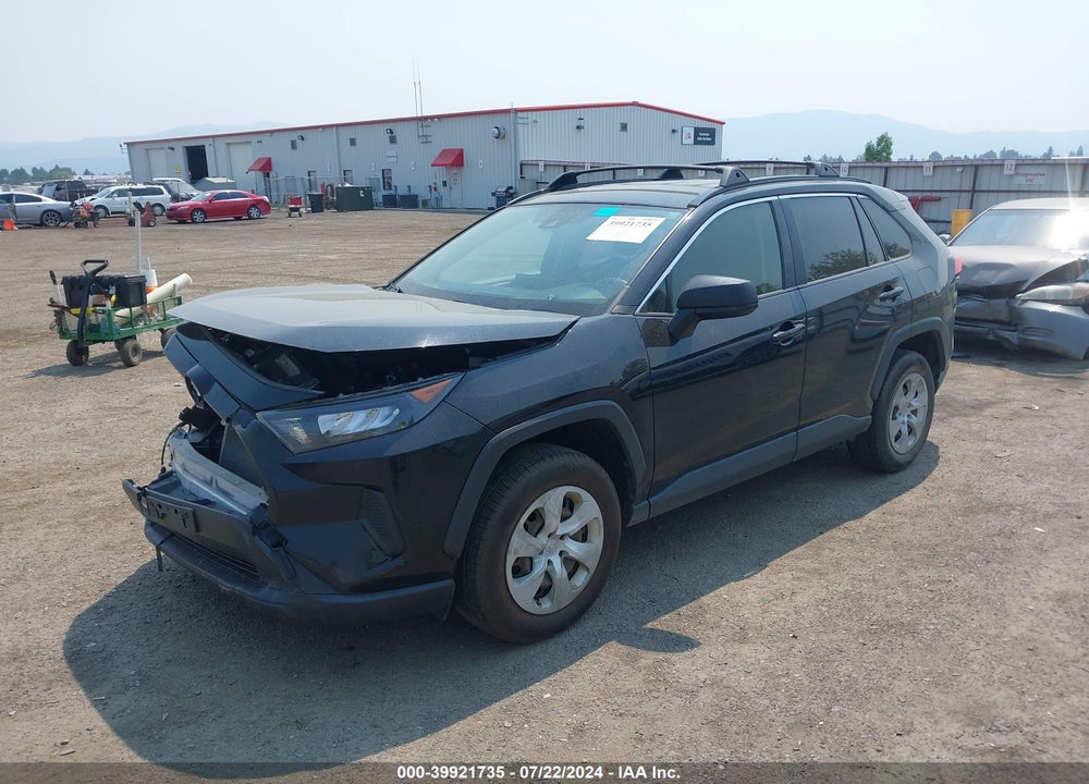 2019 TOYOTA RAV4 LE VIN: JTMF1RFVXKJ004701