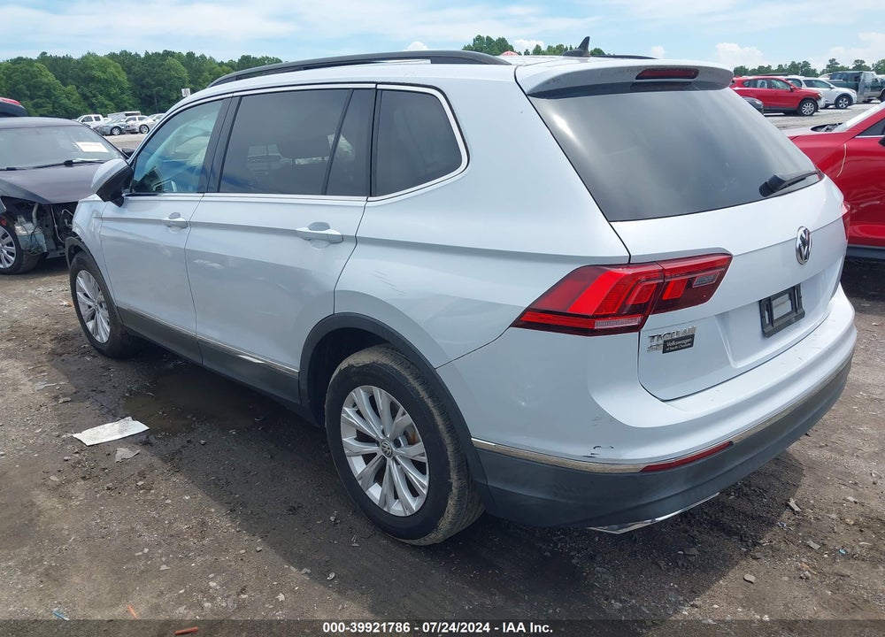 2018 VOLKSWAGEN TIGUAN 2.0T SE/2.0T SEL VIN: 3VV3B7AXXJM028478