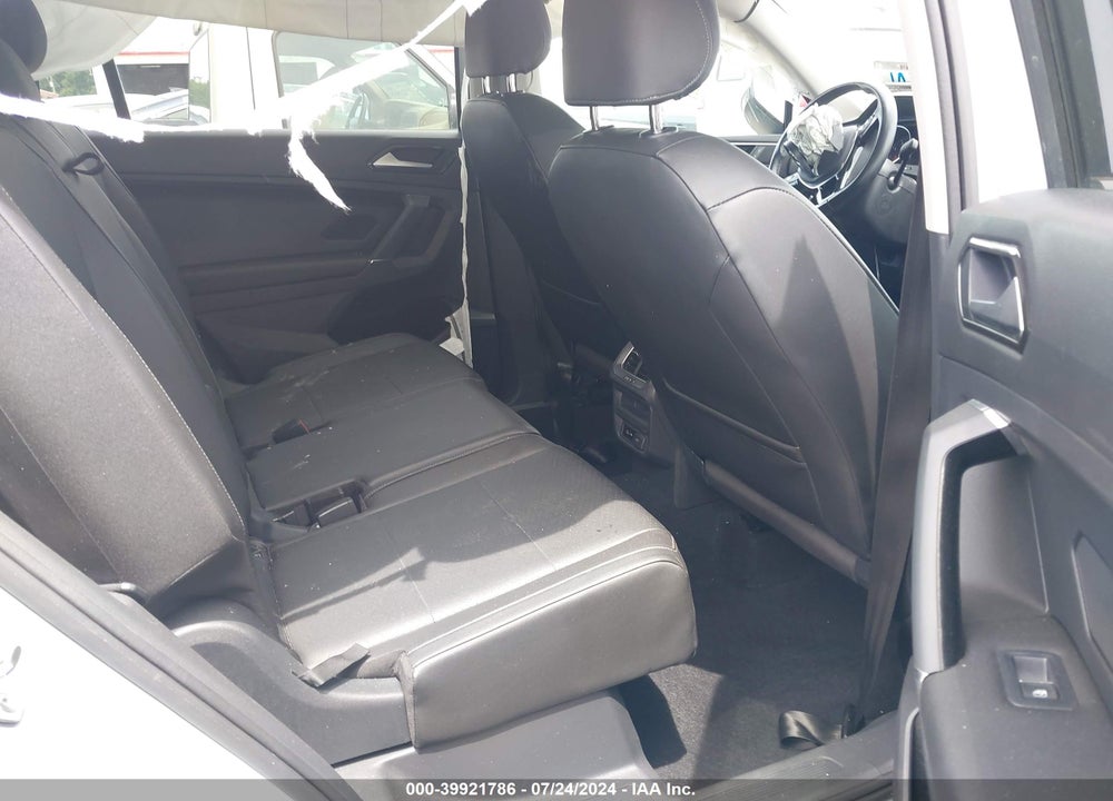 2018 VOLKSWAGEN TIGUAN 2.0T SE/2.0T SEL VIN: 3VV3B7AXXJM028478