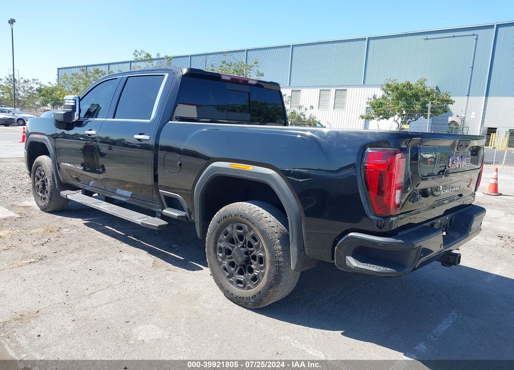 2022 GMC SIERRA 2500HD 4WD  STANDARD BED DENALI VIN: 1GT49REY0NF100131