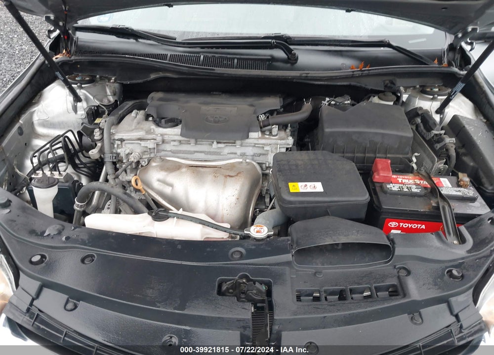 2017 TOYOTA CAMRY LE VIN: 4T1BF1FK8HU370652