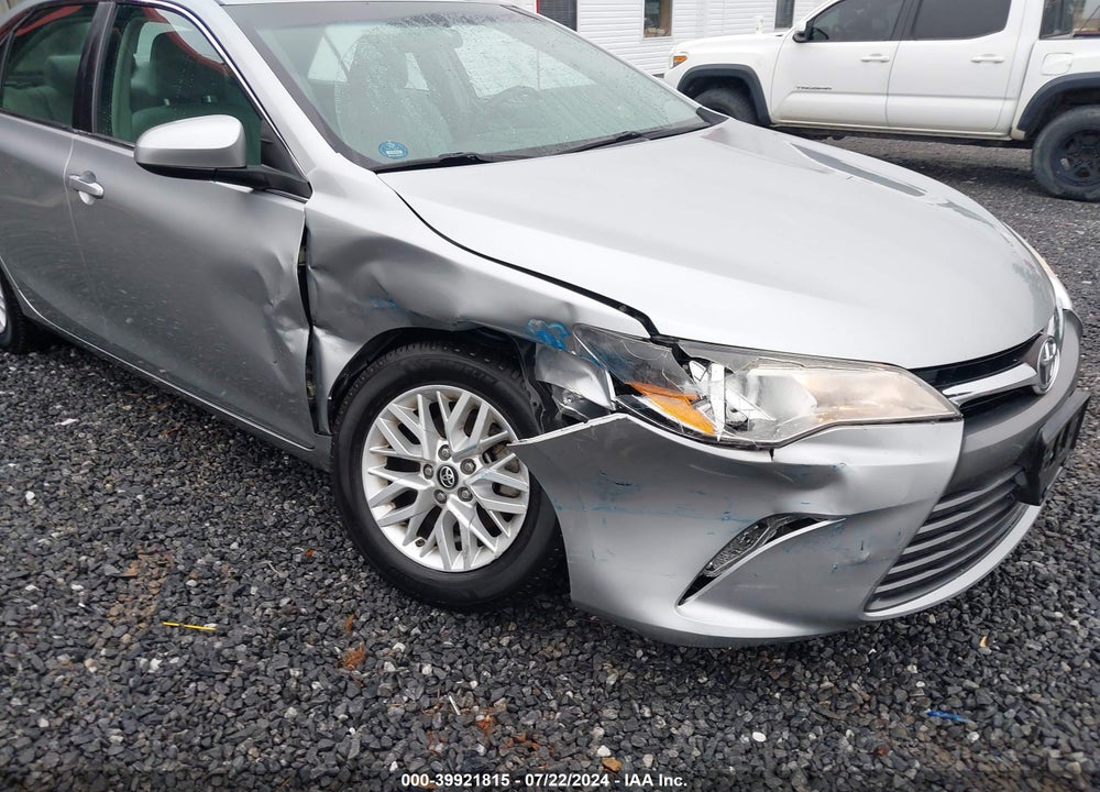 2017 TOYOTA CAMRY LE VIN: 4T1BF1FK8HU370652