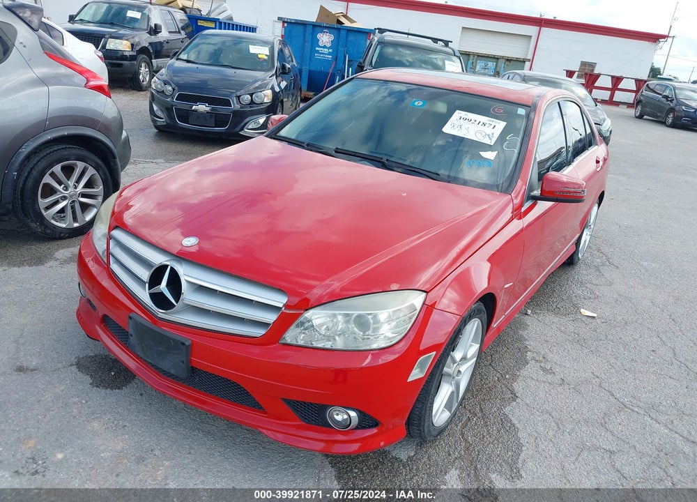 2010 MERCEDES-BENZ C 300 LUXURY/SPORT VIN: WDDGF5EB0AR121716