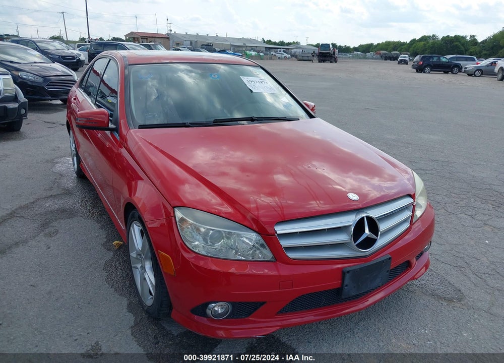 2010 MERCEDES-BENZ C 300 LUXURY/SPORT VIN: WDDGF5EB0AR121716