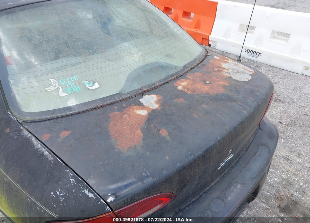 2002 CHEVROLET CAVALIER VIN: 1G1JC524927231250