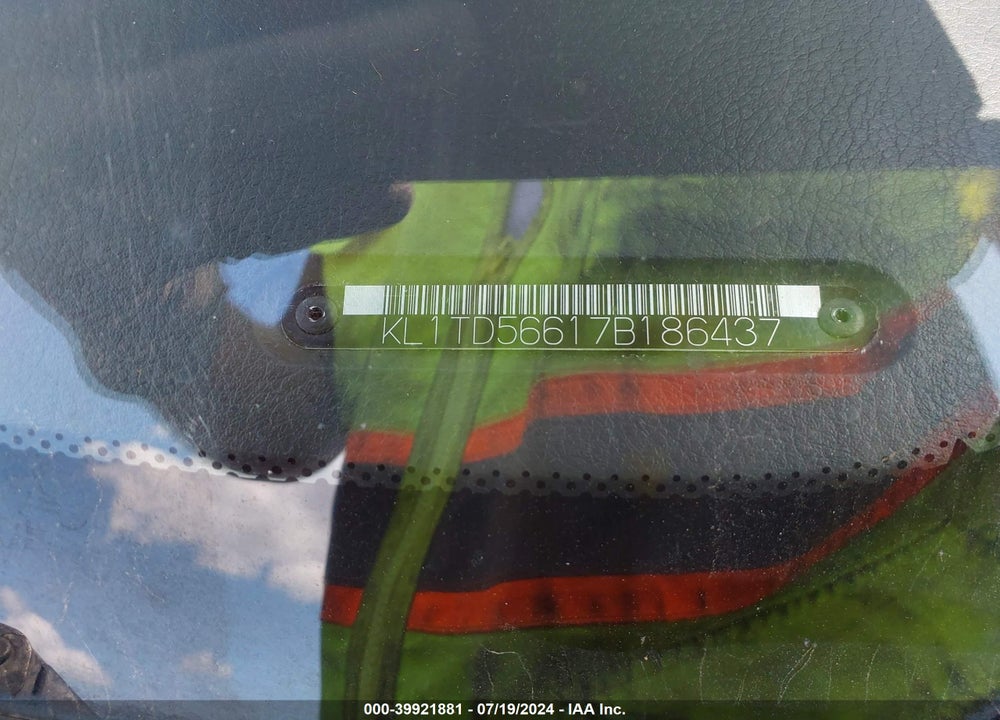 2007 CHEVROLET AVEO LS VIN: KL1TD56617B186437