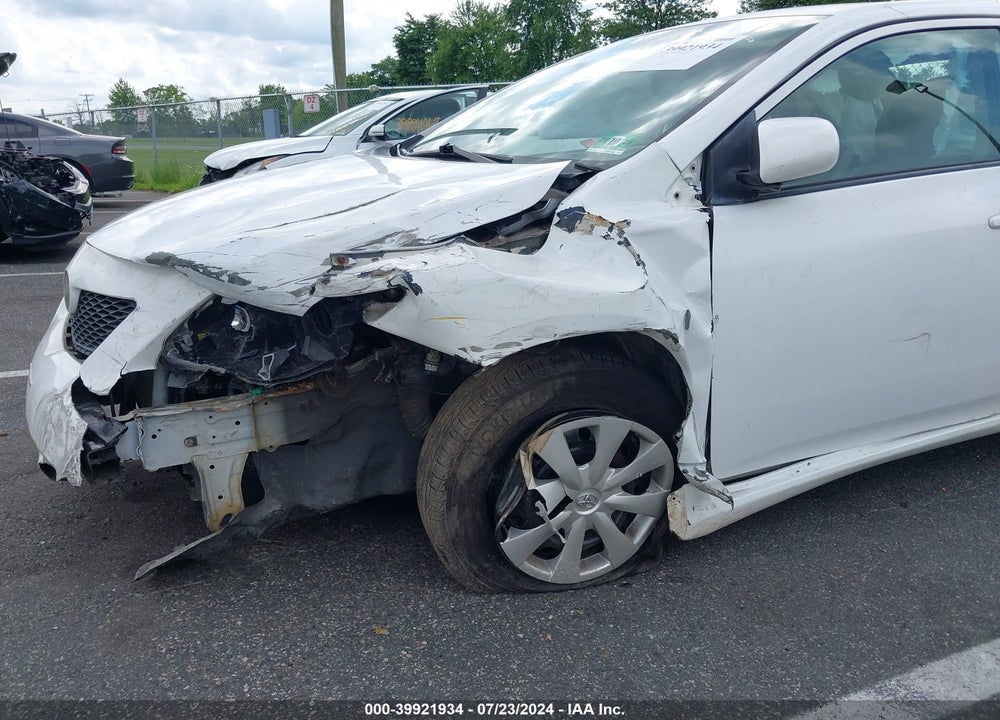 2010 TOYOTA COROLLA LE VIN: 1NXBU4EE7AZ184058
