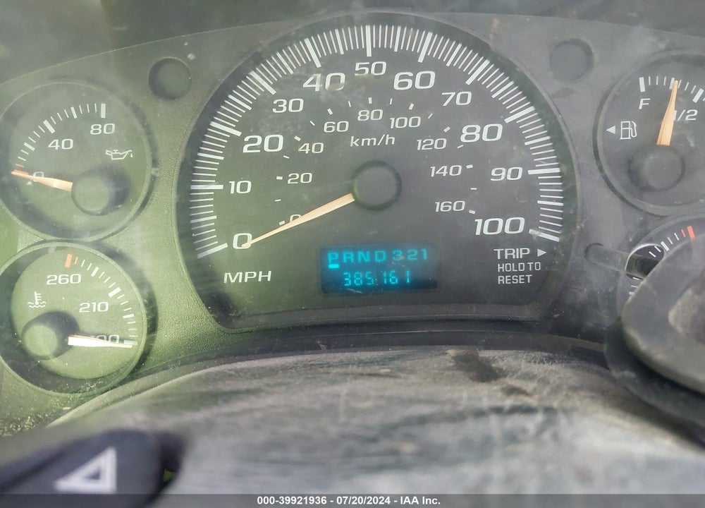 2005 CHEVROLET EXPRESS VIN: 1GCFG15X351131913