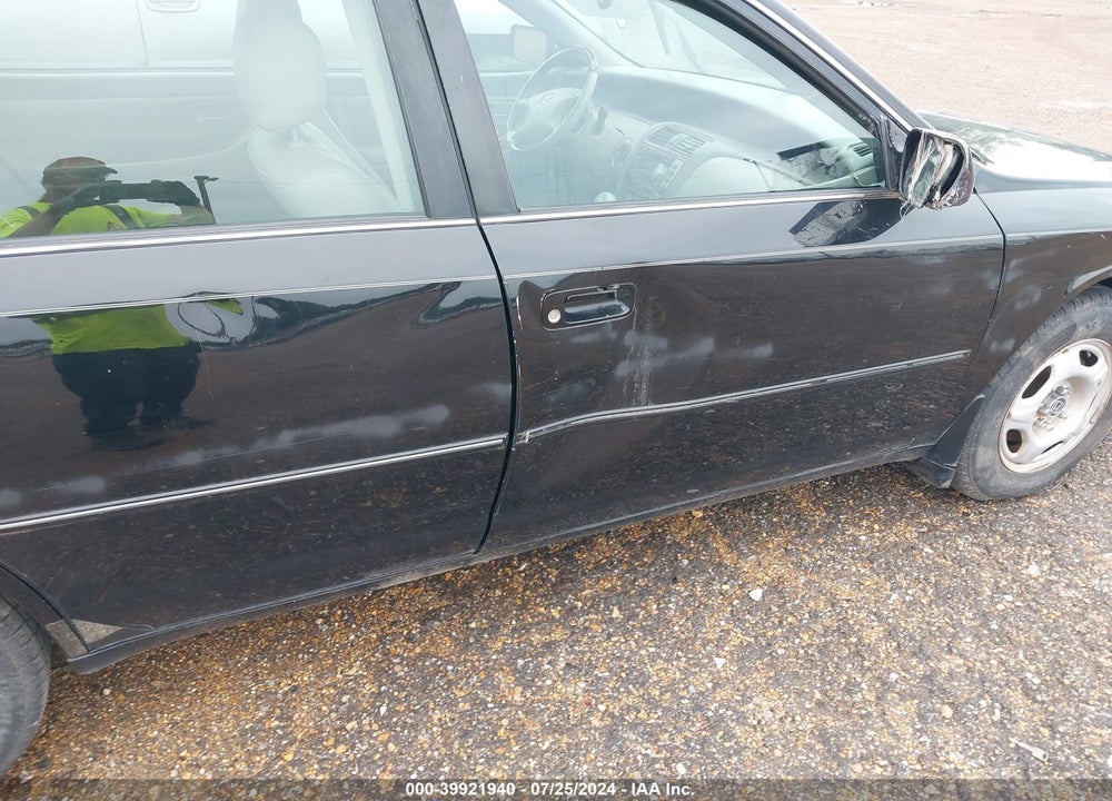 2004 TOYOTA AVALON XLS VIN: 4T1BF28B14U379027