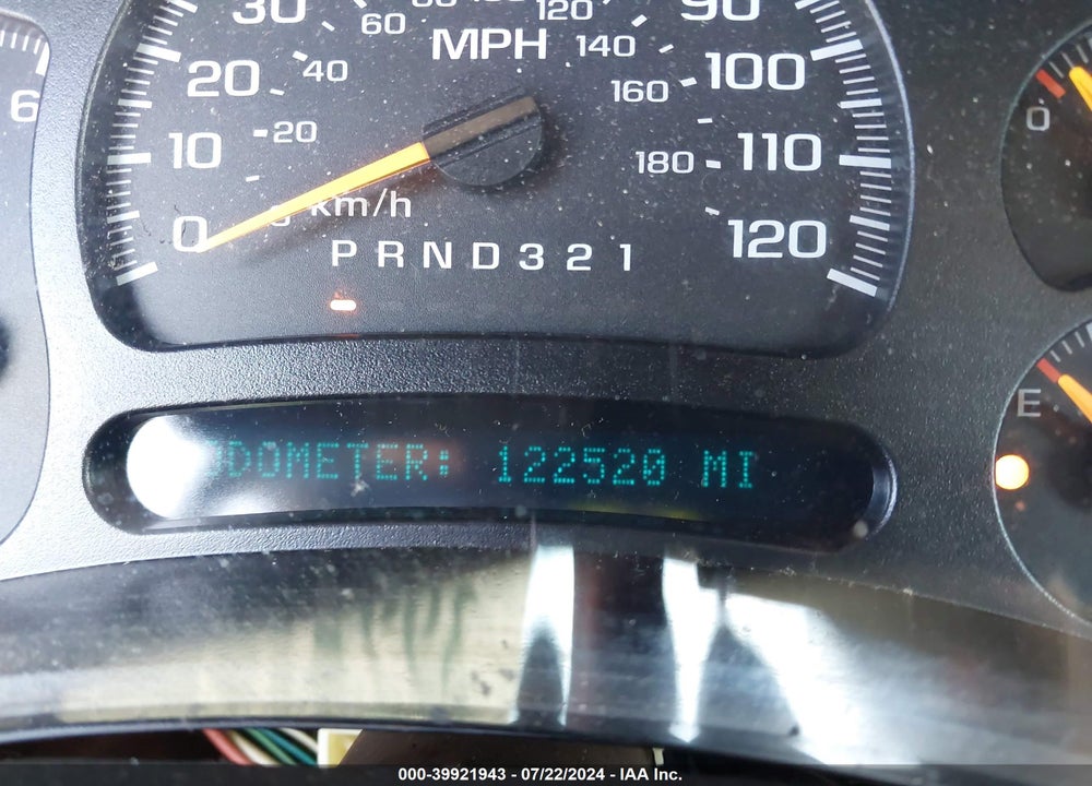 2006 CHEVROLET TAHOE LS VIN: 1GNEC13V46R138579