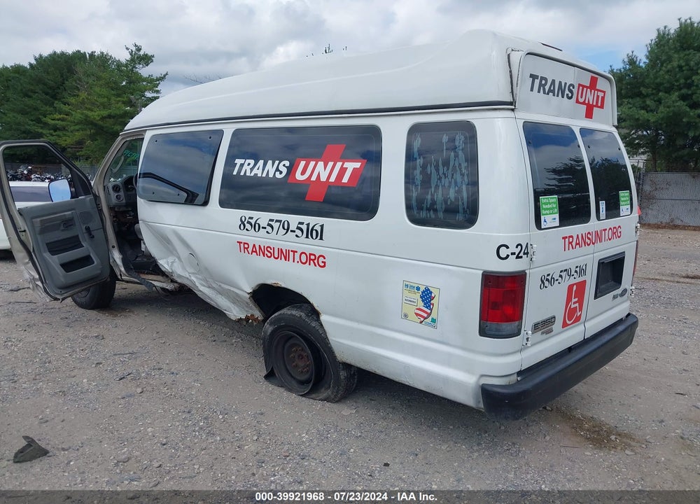 2009 FORD E-350 SUPER DUTY XL/XLT VIN: 1FBSS31L79DA59926