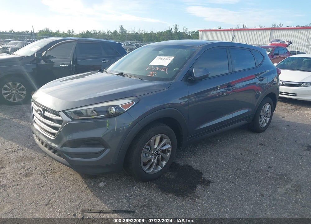 2017 HYUNDAI TUCSON SE VIN: KM8J23A42HU482116