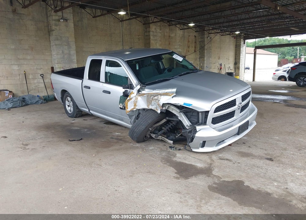2016 RAM 1500 EXPRESS VIN: 1C6RR7FG1GS336546