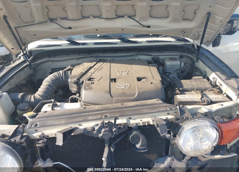 2008 TOYOTA FJ CRUISER VIN: JTEBU11F38K021569