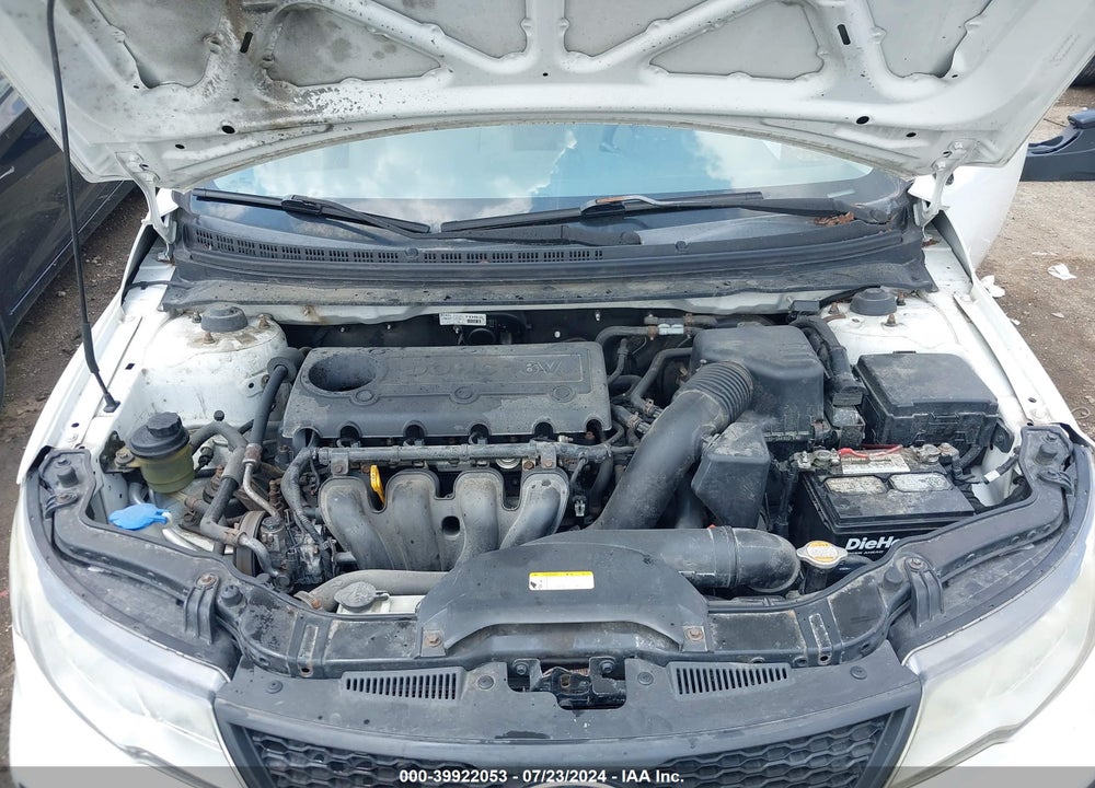 2010 KIA FORTE KOUP EX VIN: KNAFU6A28A5118798