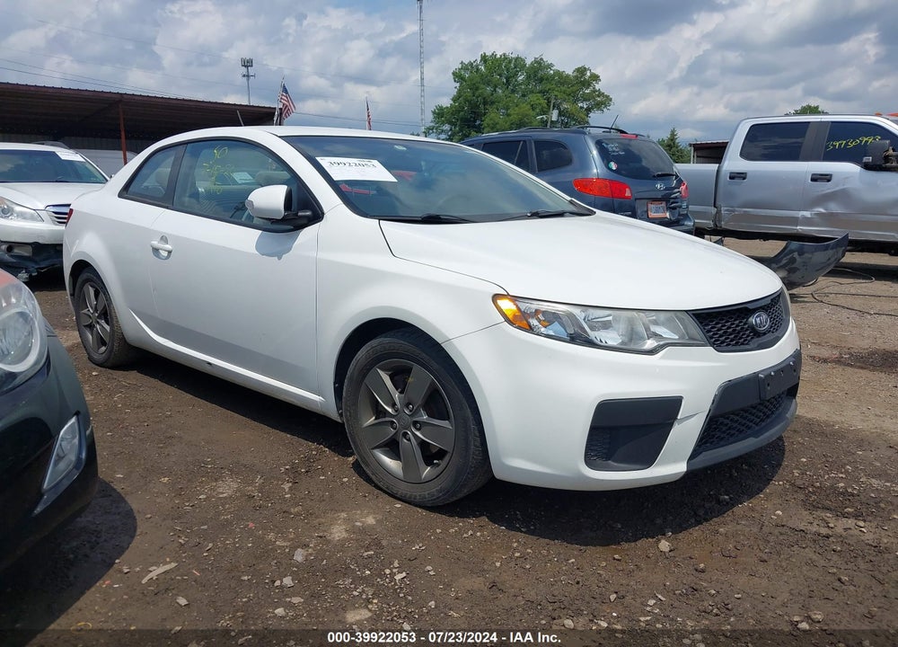 2010 KIA FORTE KOUP EX VIN: KNAFU6A28A5118798