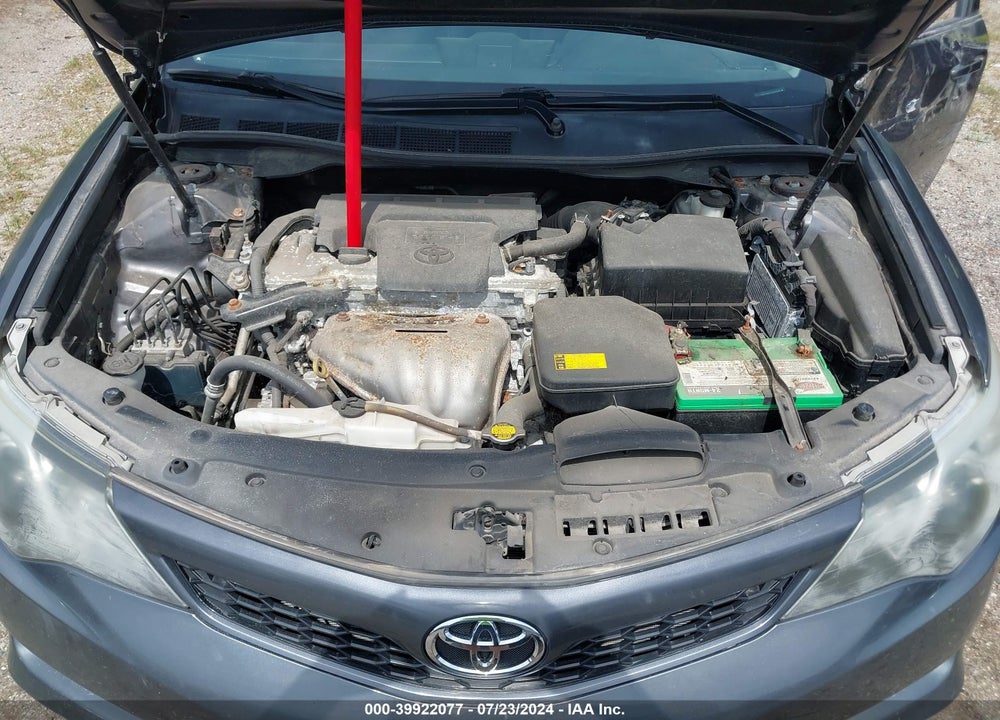 2014 TOYOTA CAMRY SE VIN: 4T1BF1FK9EU301545