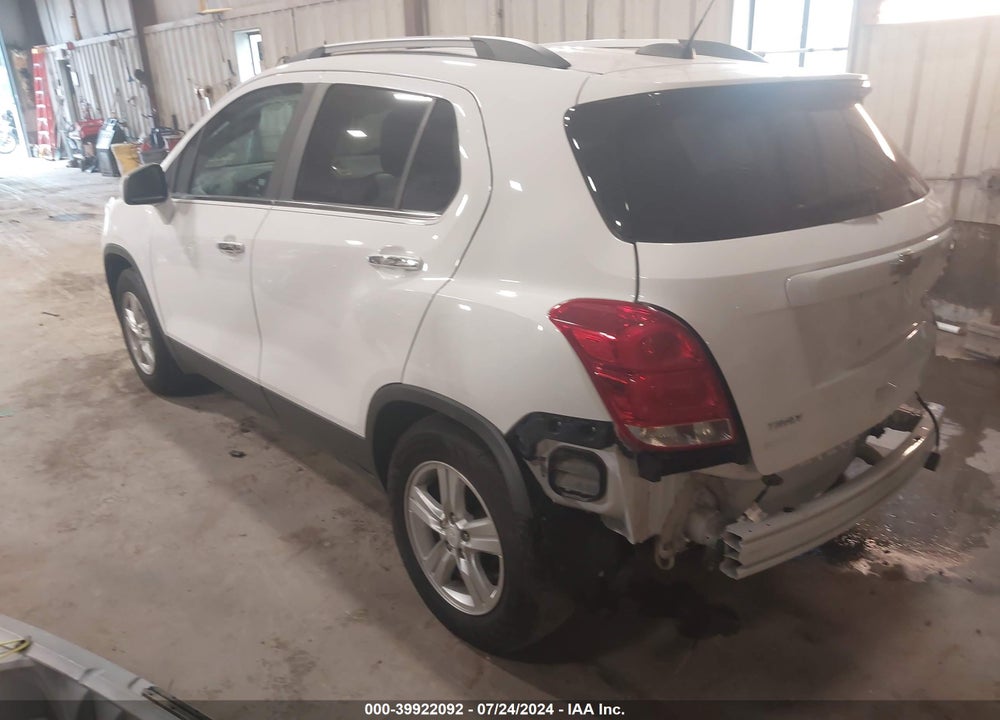 2020 CHEVROLET TRAX FWD LT VIN: 3GNCJLSB3LL225814