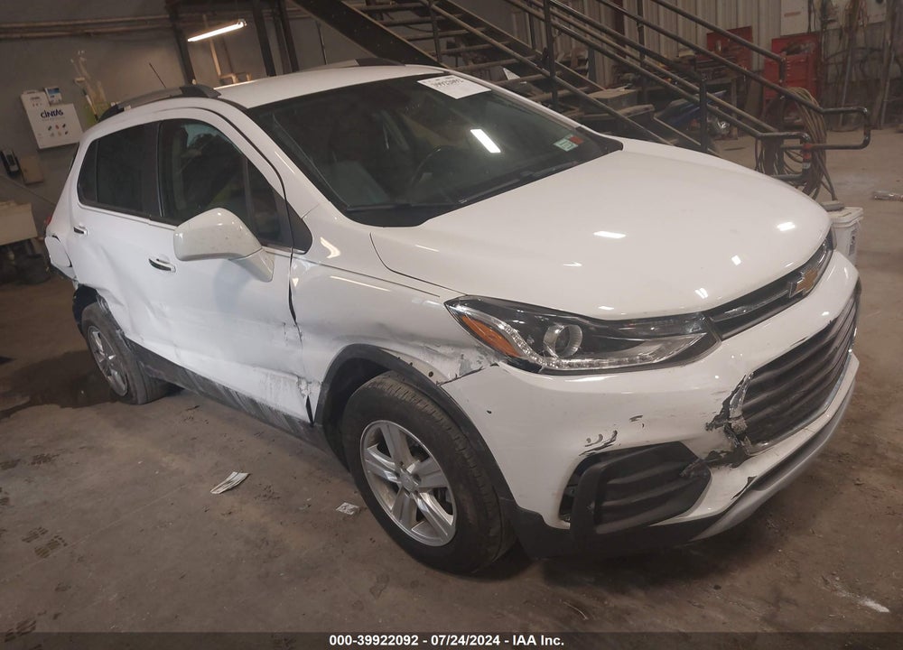 2020 CHEVROLET TRAX FWD LT VIN: 3GNCJLSB3LL225814