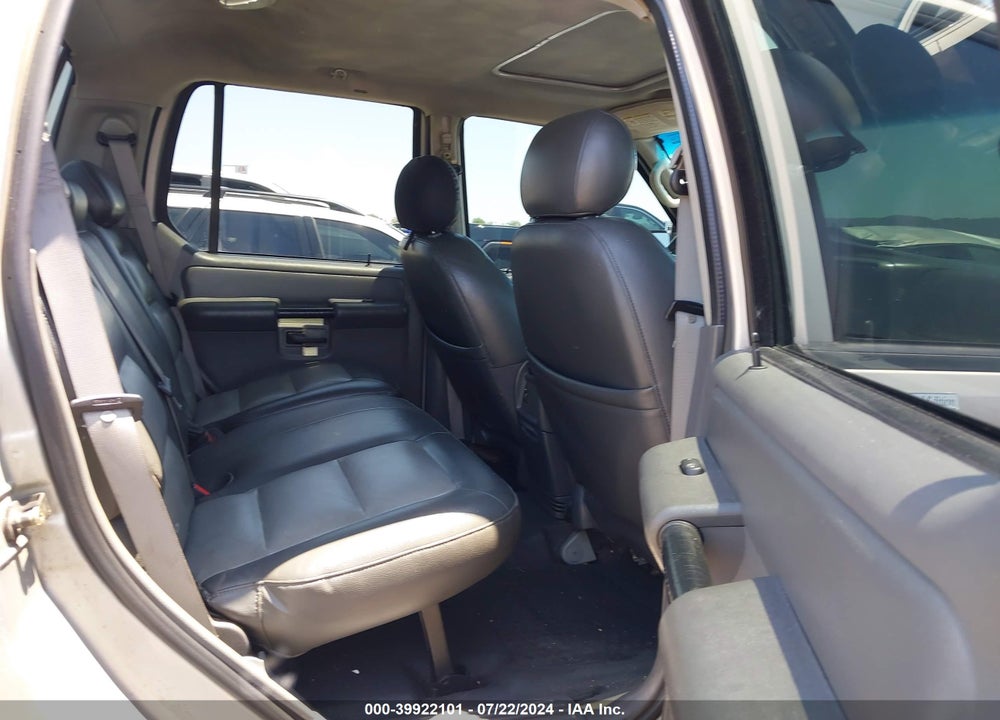 2005 FORD EXPLORER SPORT TRAC ADRENALIN/XLS/XLT VIN: 1FMDU77KX5UA65617