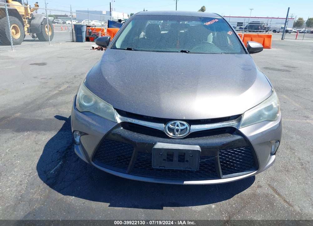2016 TOYOTA CAMRY SE VIN: 4T1BF1FK9GU118617