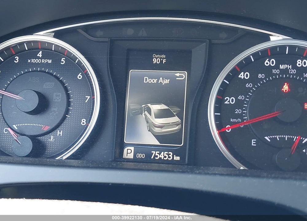 2016 TOYOTA CAMRY SE VIN: 4T1BF1FK9GU118617