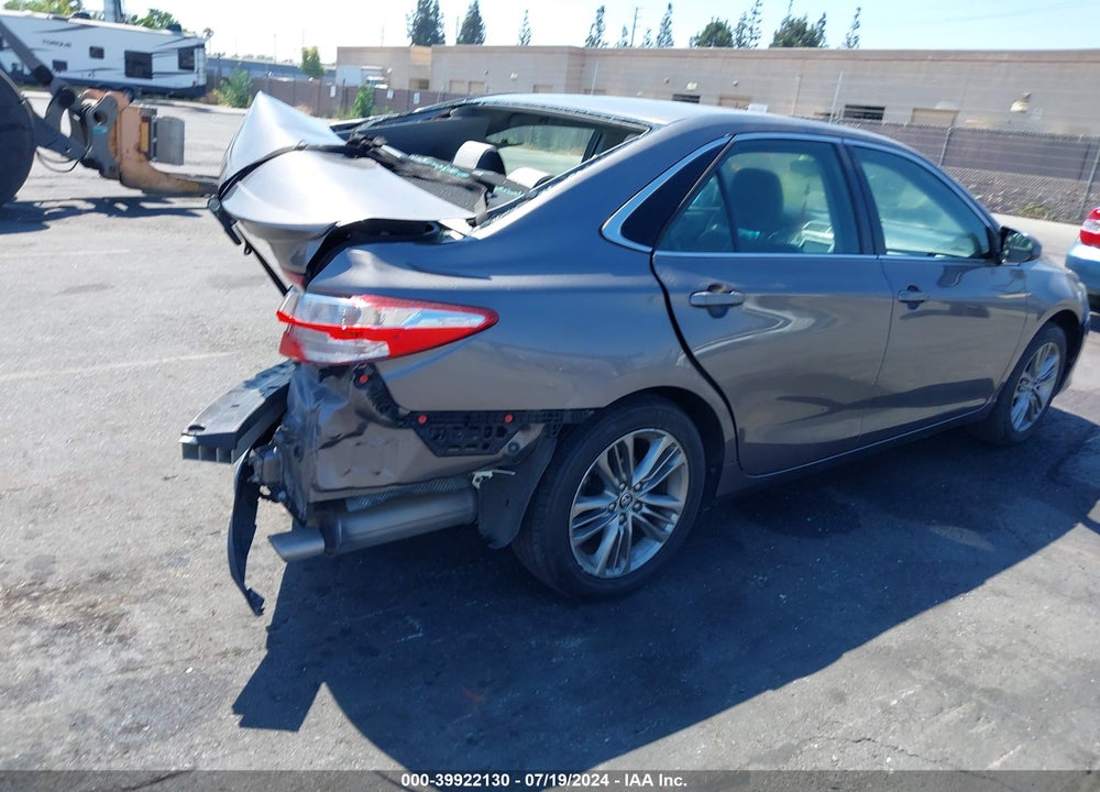 2016 TOYOTA CAMRY SE VIN: 4T1BF1FK9GU118617