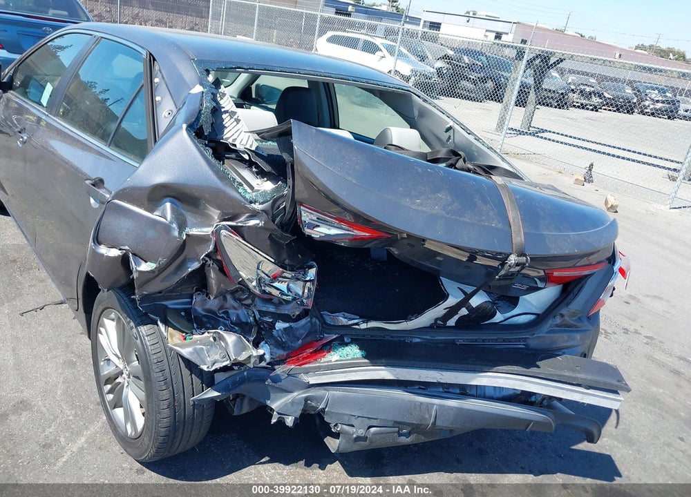 2016 TOYOTA CAMRY SE VIN: 4T1BF1FK9GU118617