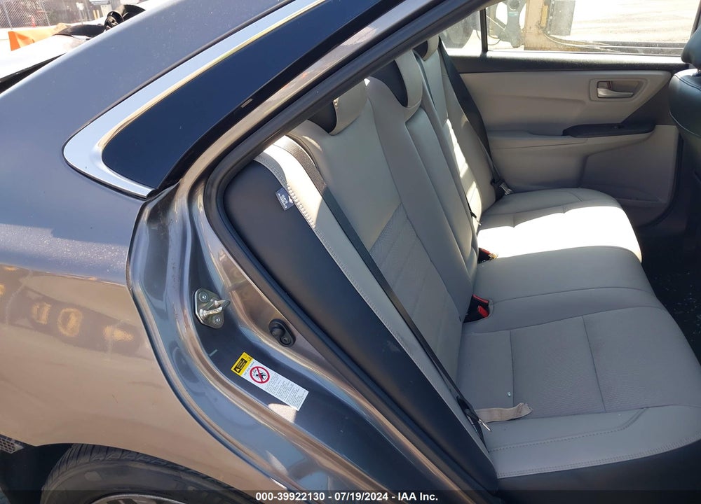 2016 TOYOTA CAMRY SE VIN: 4T1BF1FK9GU118617