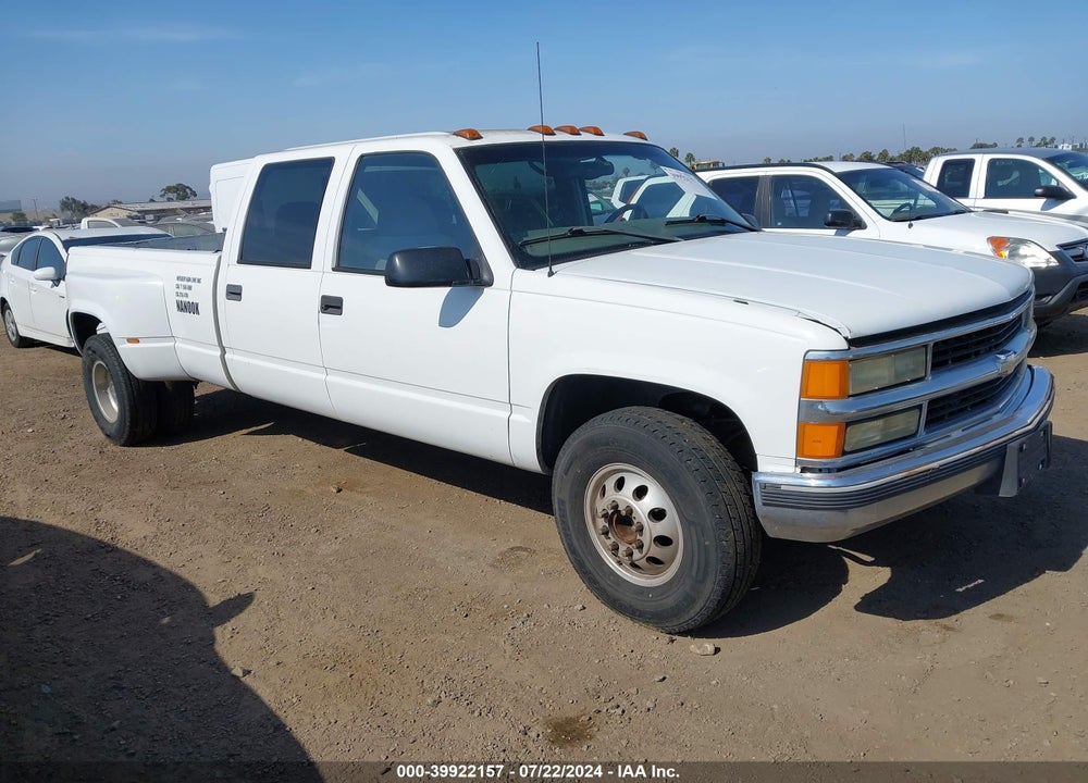 2000 CHEVROLET C3500 VIN: 1GCHC33J1YF449633