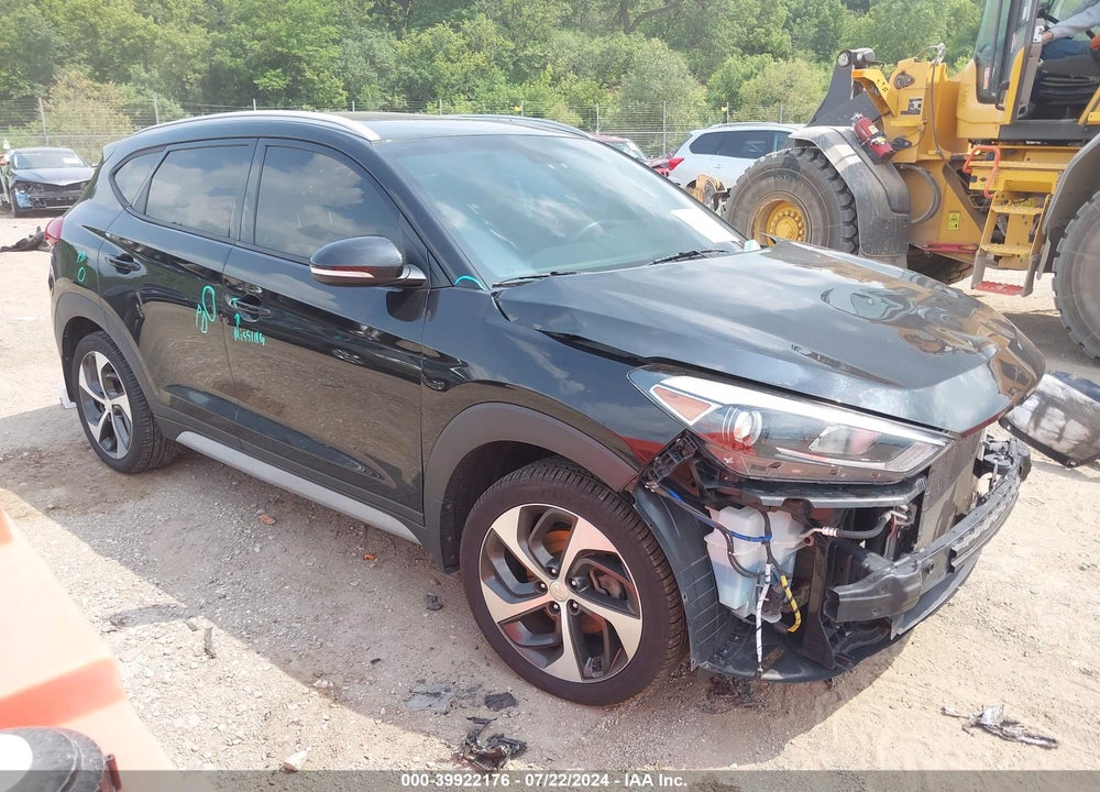 2018 HYUNDAI TUCSON SPORT VIN: KM8J3CAL4JU711115