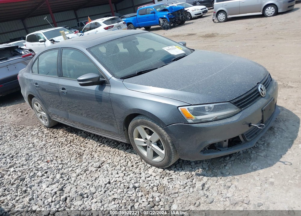 2012 VOLKSWAGEN JETTA 2.0L TDI VIN: 3VWLL7AJ0CM427830