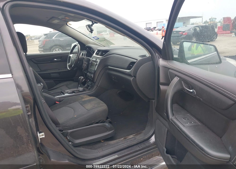 2015 CHEVROLET TRAVERSE 1LT VIN: 1GNKRGKD3FJ184853