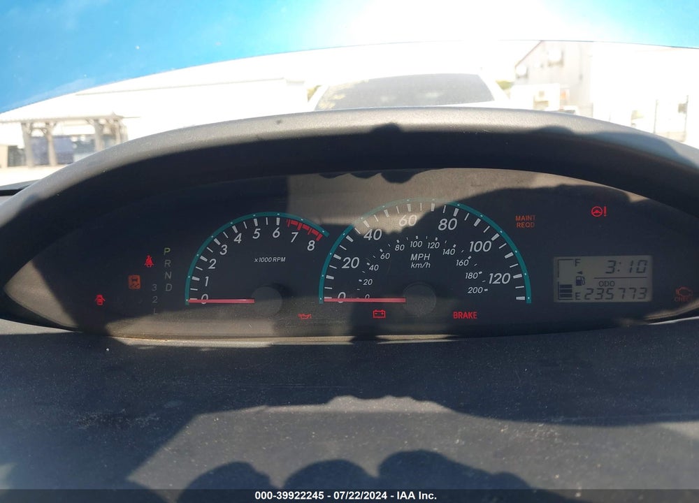 2010 TOYOTA YARIS VIN: JTDBT4K33A1378565
