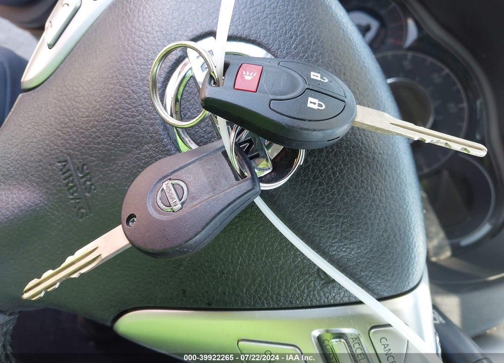2017 NISSAN VERSA NOTE SV VIN: 3N1CE2CPXHL359554