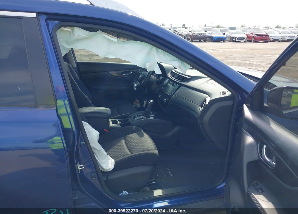 2020 NISSAN ROGUE SV FWD VIN: JN8AT2MT8LW011720