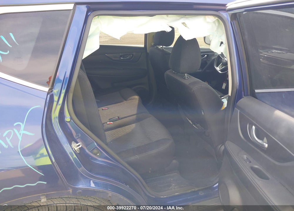 2020 NISSAN ROGUE SV FWD VIN: JN8AT2MT8LW011720
