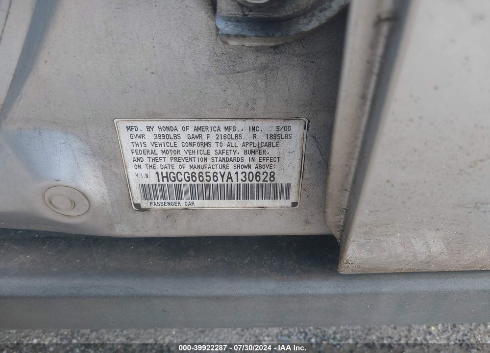 2000 HONDA ACCORD 2.3 LX VIN: 1HGCG6656YA130628
